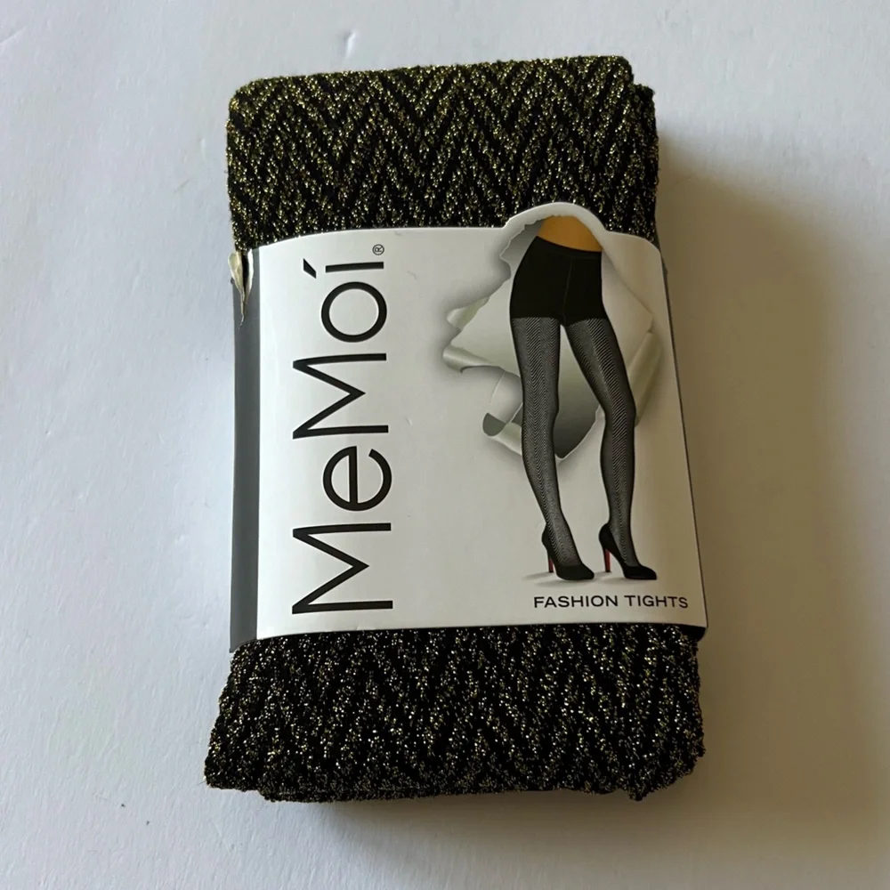 MEMOI MF7-191 BLACK AND GOLD METALLIC CHEVRON TIGHTS SIZE MED/LARGE NWT